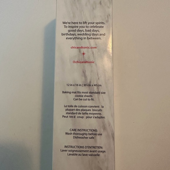 Chic and tonic 3 pc silicone baking set.  New in box - Picture 2 of 3